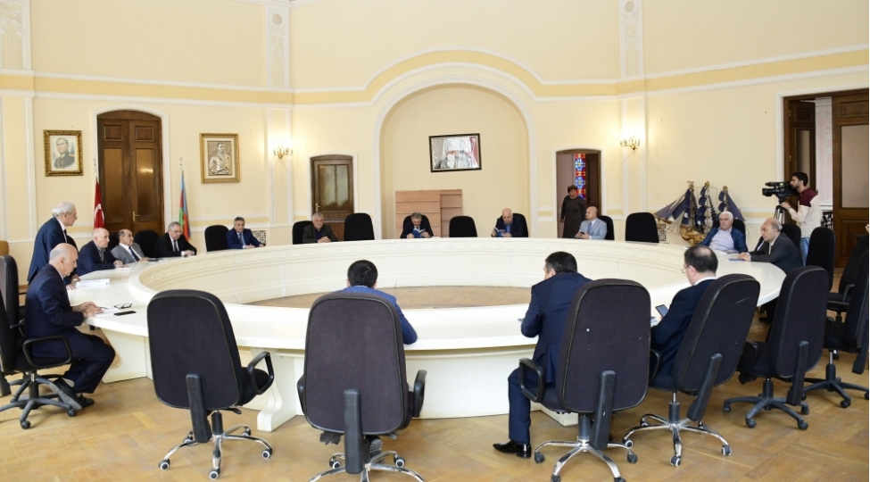 bsu-nun-professoru-rafiq-novruzovun-70-illik-yubileyi-qeyd-olunub-foto