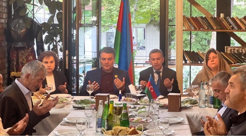 dini-icma-numayendeleri-ile-iftar-sufresi-achilib