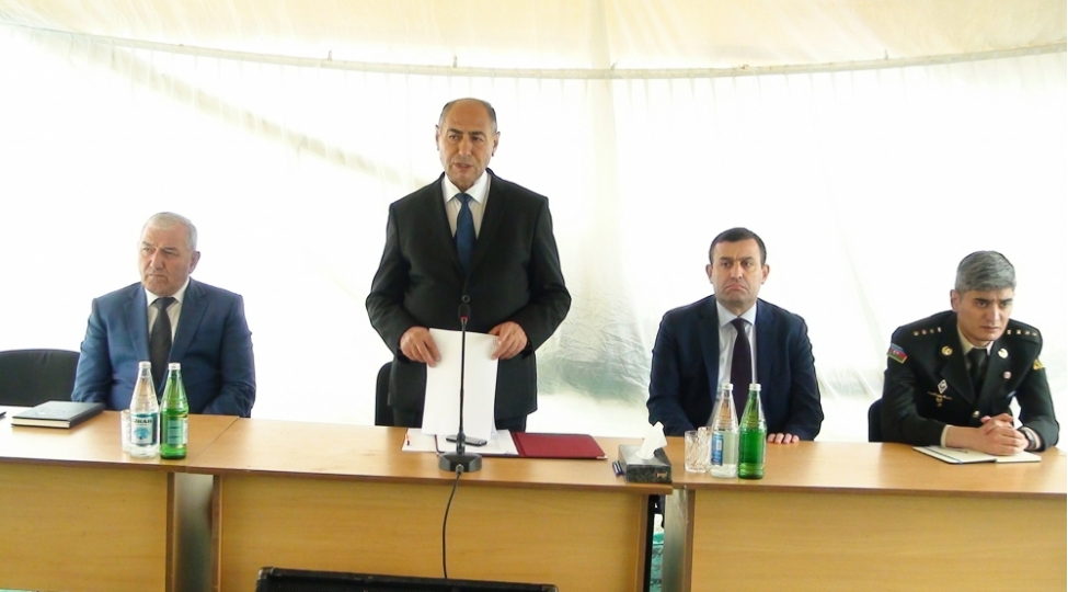 necefqulubeyli-kendinde-seyyar-qebul-foto