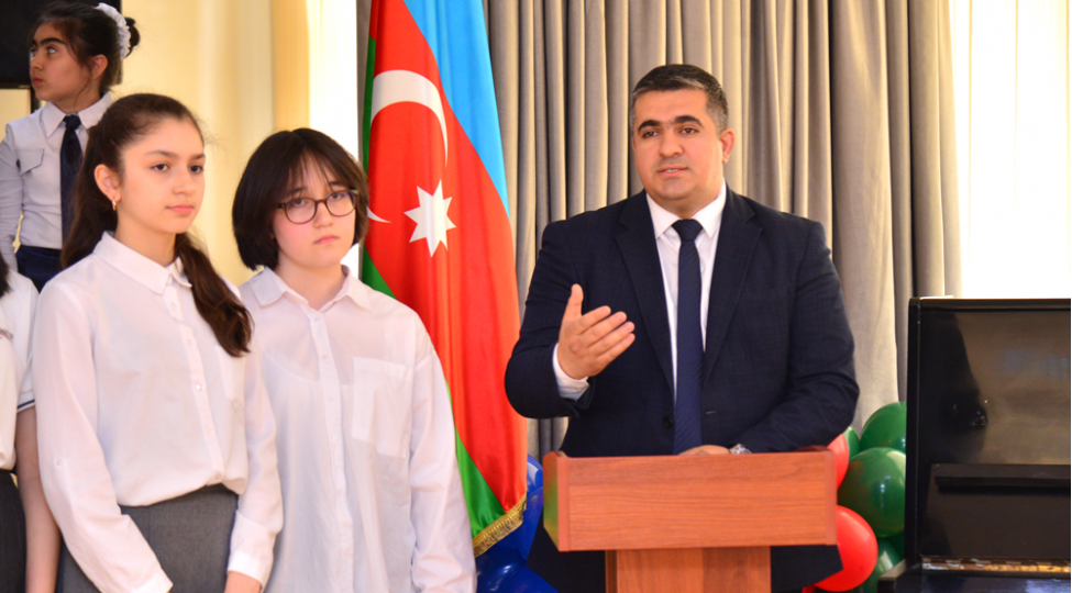 ulu-onder-heyder-eliyevin-xatiresi-butun-nesillerin-yaddashinda-yashayir-foto