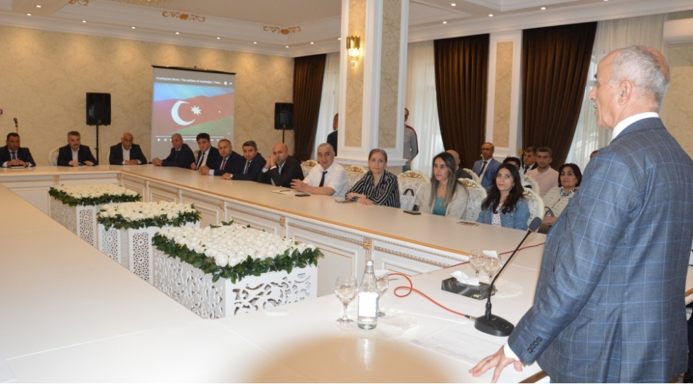 shirvanda-heyder-eliyev-ve-milli-menevi-deyerler-movzusunda-elmi-nezeri-konfrans-kechirilib-foto