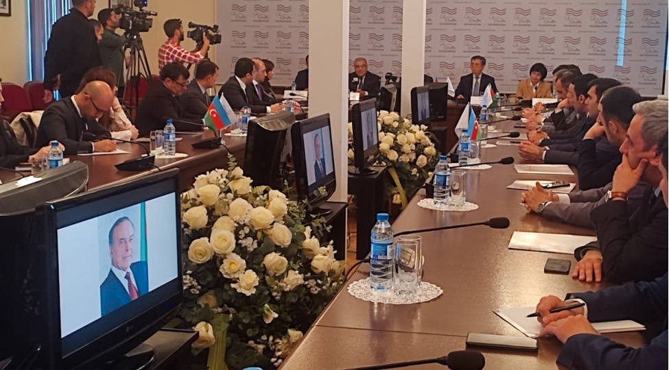 ulu-onder-heyder-eliyev-ve-azerbaycanin-xarici-siyaseti-adli-tedbir-kechirilib-foto