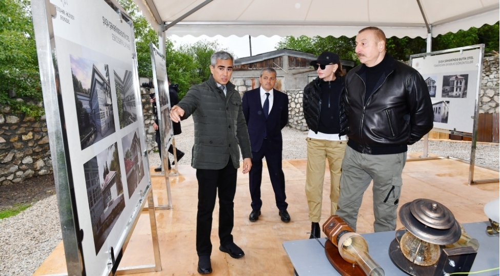prezident-ve-birinci-xanim-mehriban-eliyeva-shusha-boutique-hotelin-yerlesheceyi-erazide-olublar-foto