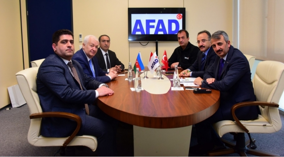 etibar-mirzeyev-afad-rehberi-ile-gorushub