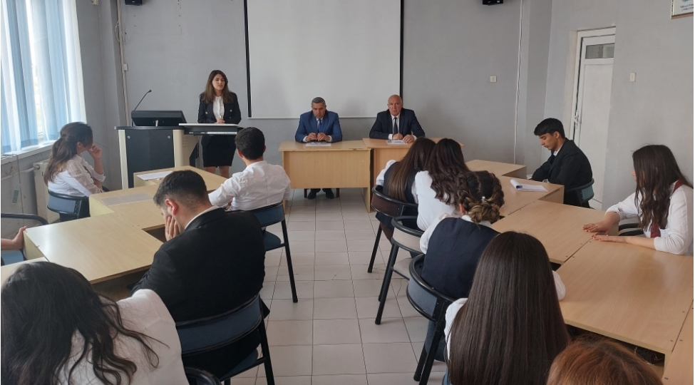 naxchivan-dovlet-universitetinde-18-may-beynelxalq-muzeyler-gunu-qeyd-olunub-foto
