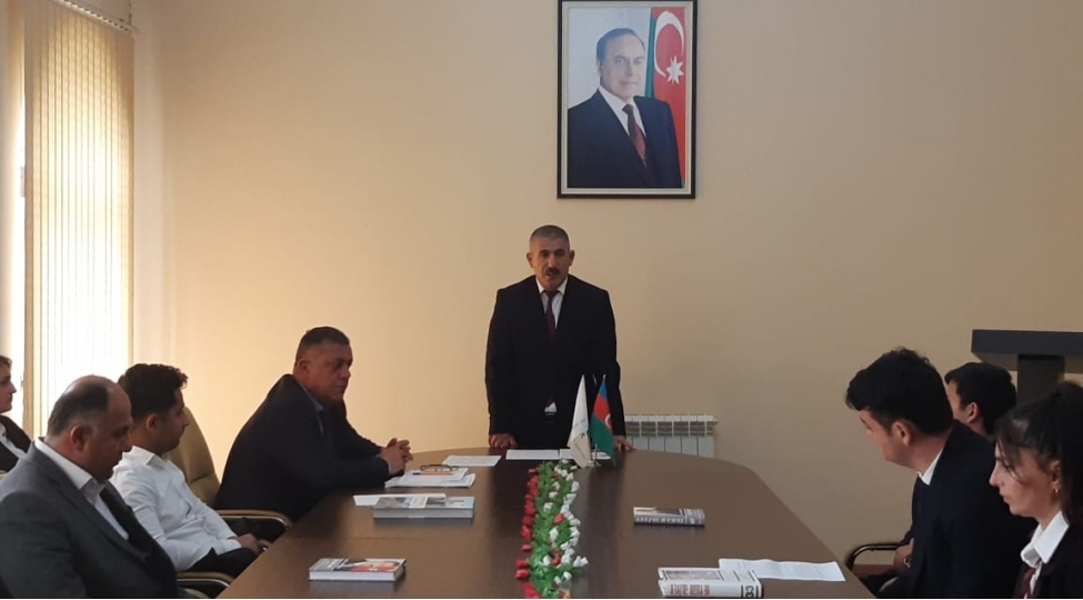 azerbaycanin-musteqilliyi-ebedidir-donmezdir-foto
