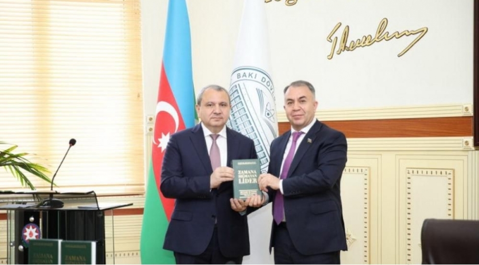 bdu-da-zamana-sigmayan-lider-heyder-eliyevin-idarechilik-ve-varislik-felsefesi-kitabinin-teqdimati-olub-foto-1