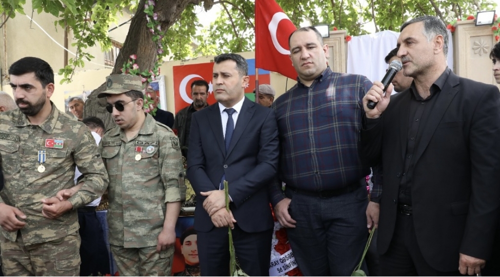 absheronda-shehidlerin-adlarinin-ebedileshdirmek-meqsedi-ile-abide-bulaq-kompleksi-istifadeye-verildi