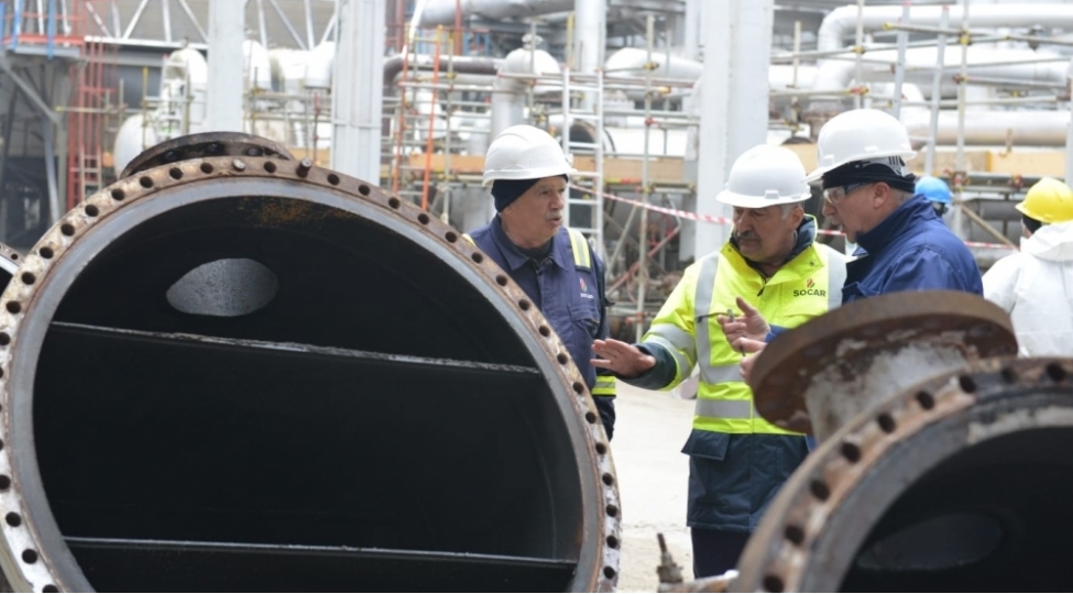 heyder-eliyev-adina-neft-emali-zavodunda-esasli-temir-ishlerinin-yekun-merhelesi-icra-edilir