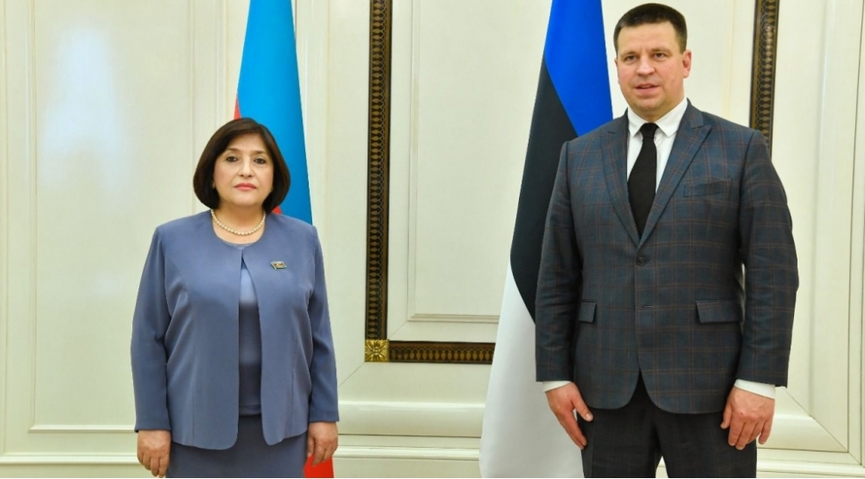 milli-meclisin-sedri-sahibe-qafarova-estoniya-parlamentinin-spikeri-ile-gorushub-yenilenib