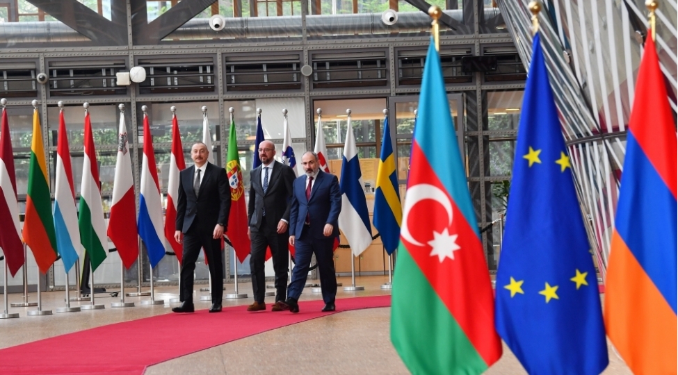 moldovanin-aparici-kiv-leri-prezident-ilham-eliyevin-brussel-seferini-genish-ishiqlandirib