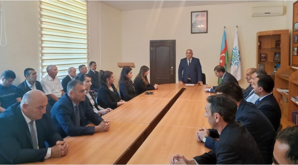 yap-lachin-rayon-teshkilati-terefinden-musteqillik-gunu-ile-bagli-deyirmi-masa-teshkil-edilib-foto