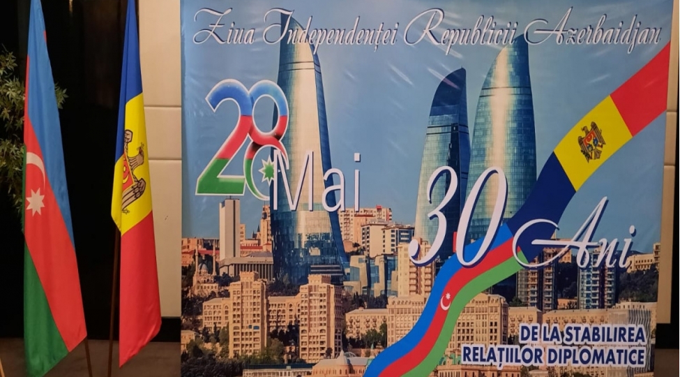 azerbaycanin-musteqillik-gunu-moldovada-qeyd-olunub-foto