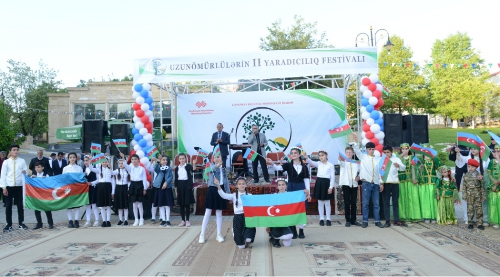 uzunomurlulerin-ii-yaradiciliq-festifali-kechirildi