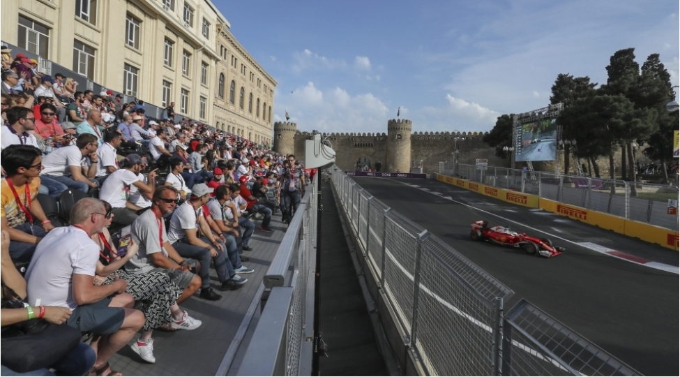 formula-1-uzre-azerbaycan-qran-prisi-12-tribunadan-9-nun-biletleri-satilib