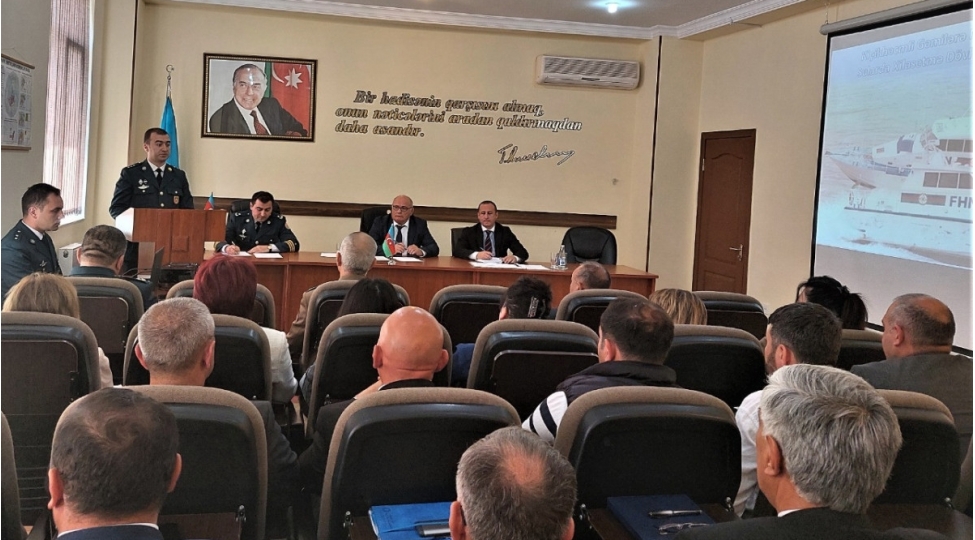 su-hovzelerinde-tehlukesizliyin-temin-olunmasi-ile-bagli-mushavire-kechirilib-foto