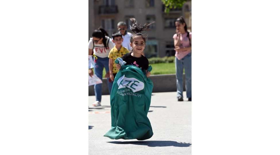 saglam-aile-eylenceli-idman-oyunlarina-start-verilib-foto