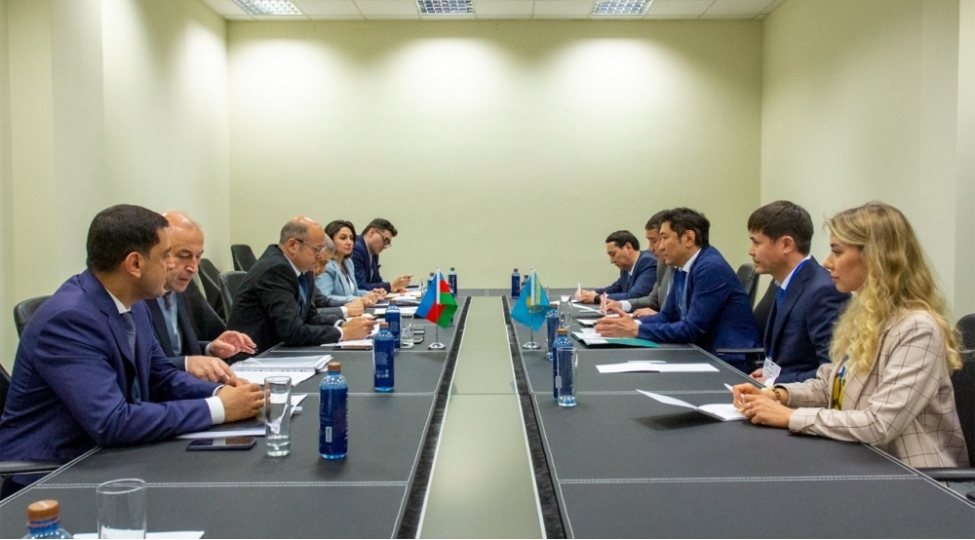 italiya-ve-qazaxistanla-enerji-emekdashliginin-inkishafi-muzakire-edilib-foto