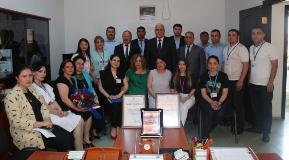 yap-xetai-rayon-teshkilatinin-erazi-partiya-teshkilatlarinin-feallari-ile-gorush-kechirilib-foto