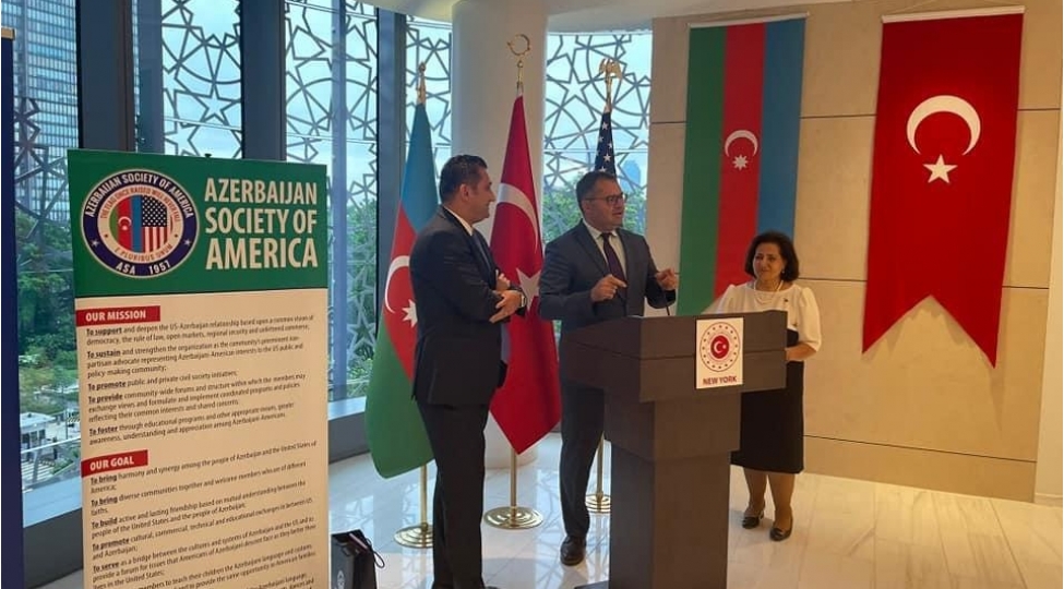 azerbaycan-amerika-cemiyyetinin-65-illiyi-qeyd-edilib-foto