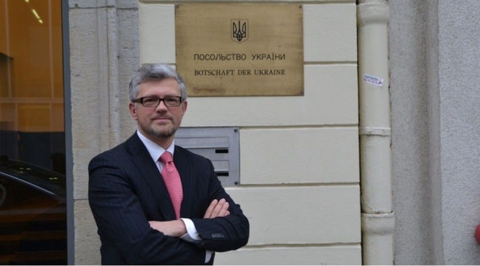 ukraynali-diplomat-almaniyanin-siyasetini-rusvaychiliq-adlandirdi