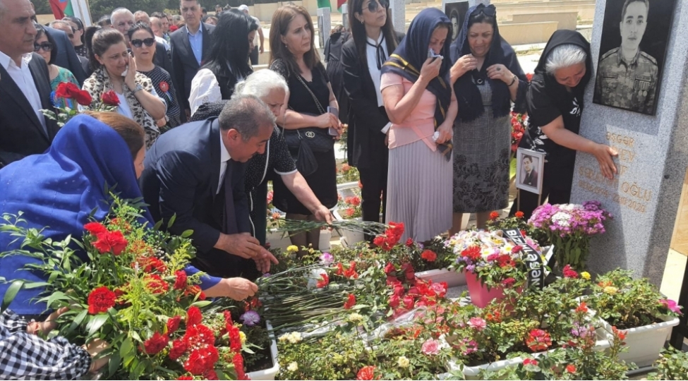 veten-muharibesi-shehidi-rauf-eliyevin-dogum-gununde-xatiresi-anilib-foto