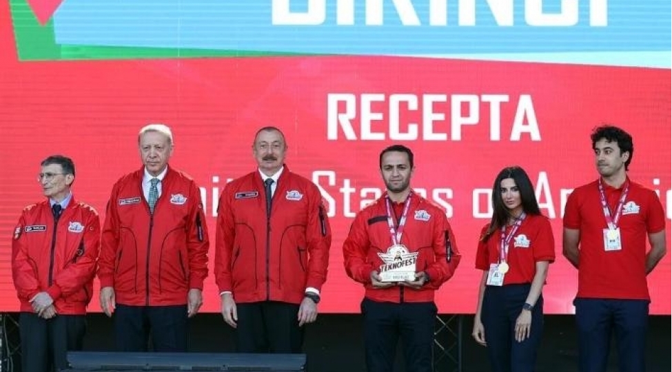 layiheni-tezlikle-azerbaycanda-bashladib-qisa-zamanda-turkiye-ve-absh-bazarina-daxil-olmagi-planlayiriq-teknofest-qalibi