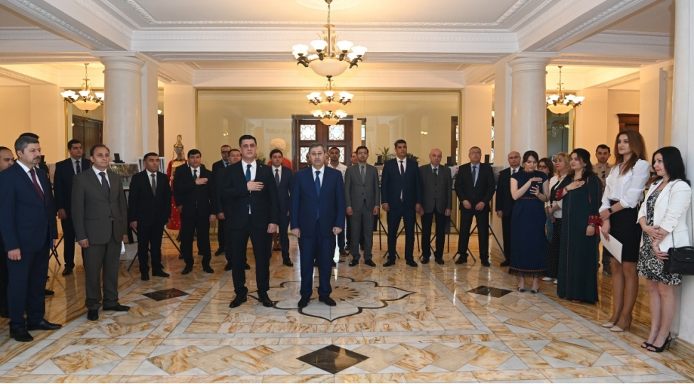 xin-de-turkmenistanla-munasibetlerin-30-illiyine-hesr-olunmush-tedbir-kechirilib