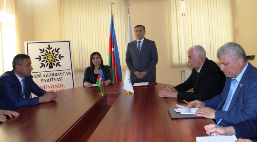 musteqil-azerbaycanin-memari-foto