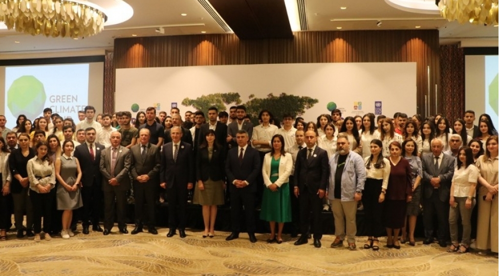 umumdunya-etraf-muhit-gunune-hesr-olunmush-bilik-yarishmasi-kechirilib-foto