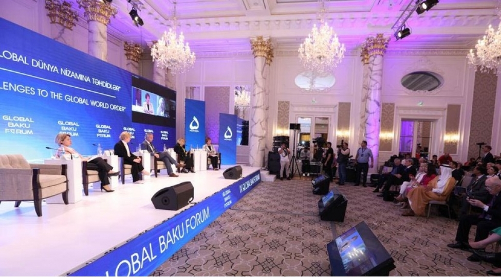 ukrayna-muharibesi-muqavimet-qachqinlar-ve-yenidenqurma-muzakire-olunub-yenilenib