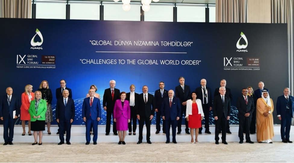 qlobal-dunya-nizamina-tehdidler-movzusunda-novbeti-qlobal-baki-forumu-ishe-bashlayib-yenilenib