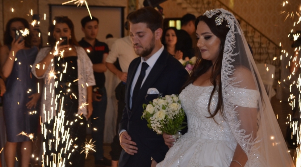 yap-in-teshkilatchiligi-ile-milli-qehremanin-qizinin-veten-muharibesinin-qazisi-ile-toy-merasimi-kechirilib-foto