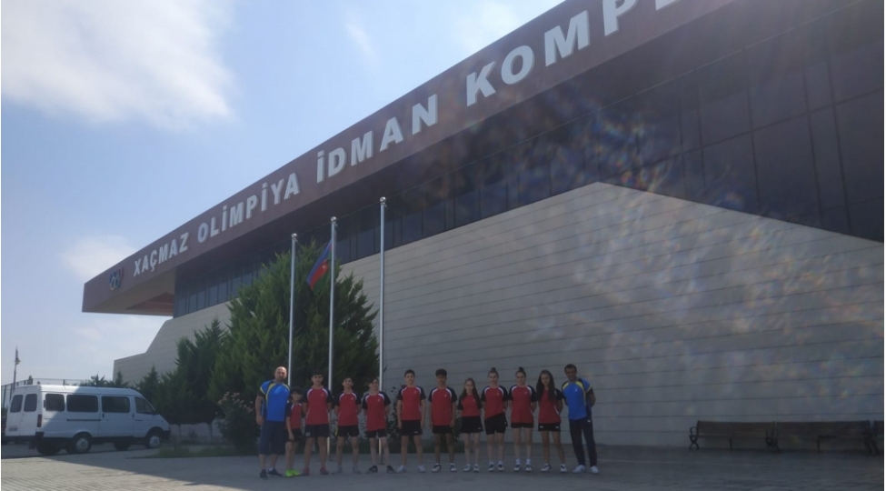 stolustu-tennischiler-avropa-chempionatina-hazirlashirlar-foto