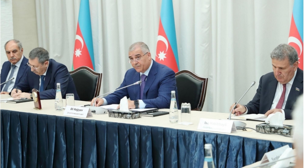 esir-ve-itkin-dushmush-girov-goturulmush-vetendashlarla-elaqedar-dovlet-komissiyasinin-iclasi-kechirilib-foto