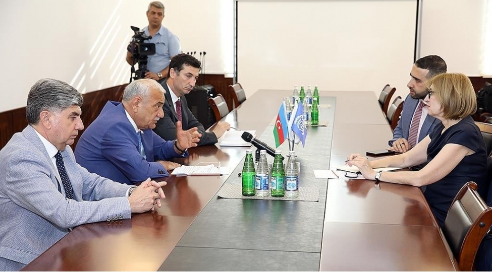 ahik-sedri-settar-mohbaliyev-bet-numayendesini-qebul-edib-foto