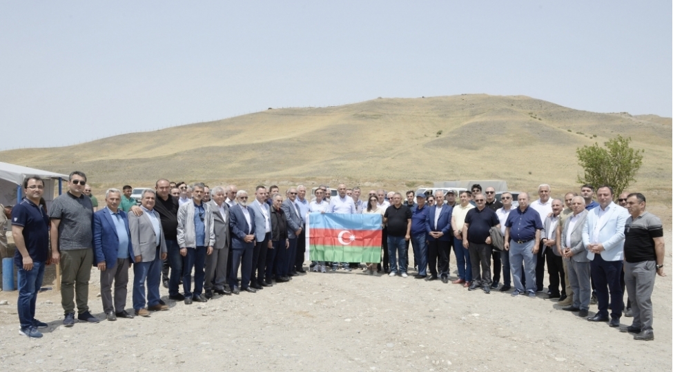 zengilanda-icra-olunan-berpa-quruculuq-layiheleri-ile-tanishliq-foto