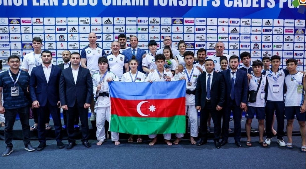 ach-cudochularimiz-komanda-hesabinda-birinci-yeri-tutub