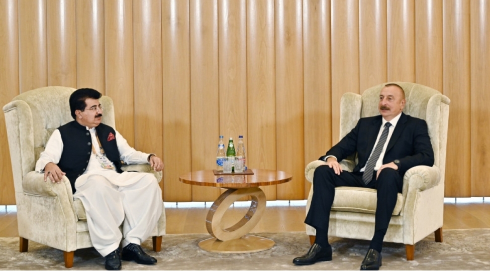 prezident-pakistan-senatinin-sedrini-qebul-edib-yenilenib
