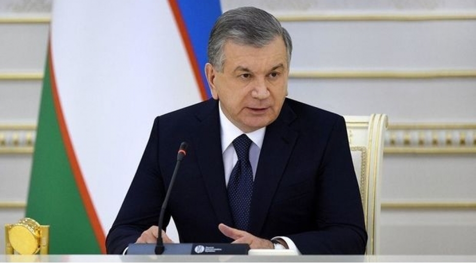 shavkat-mirziyoyev-bakida-ozbekistan-parkini-achacaq