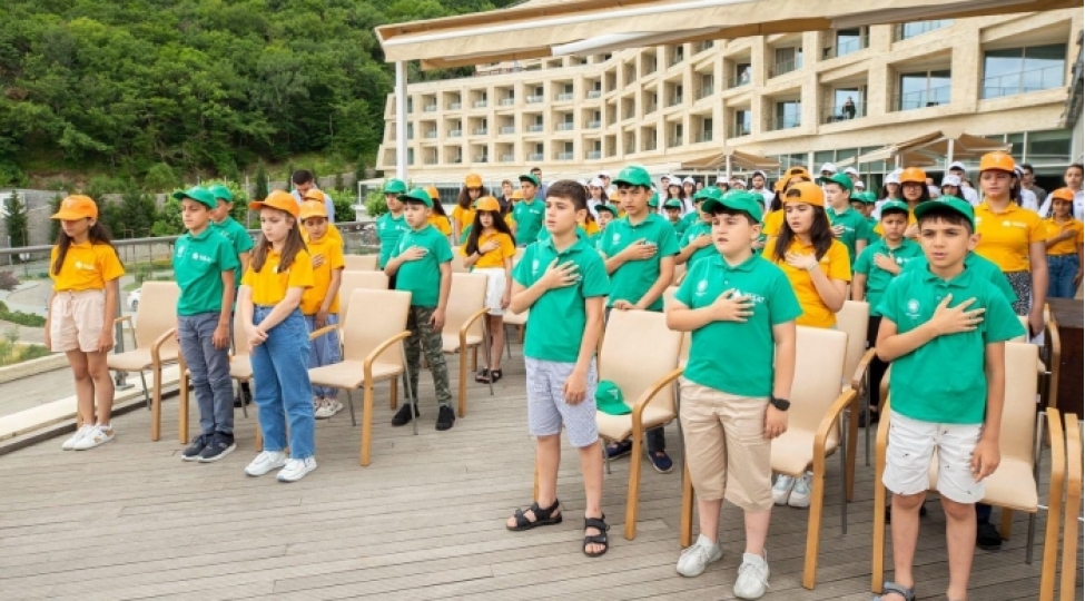 shehid-ovladlari-uchun-2-ci-yashat-dushergesi-bashlayib-foto