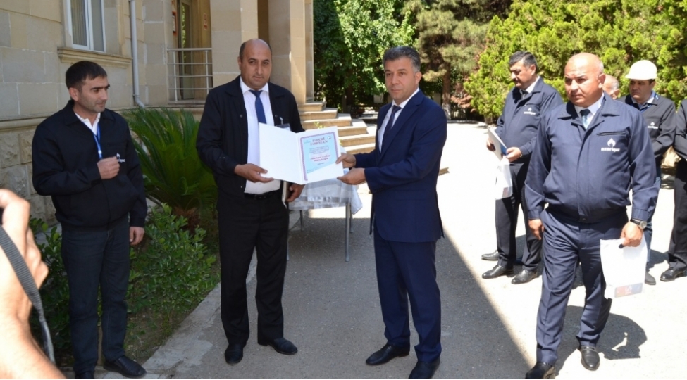 bash-direktordan-sherqi-zengezurda-ishleyen-heyete-diqqet-foto