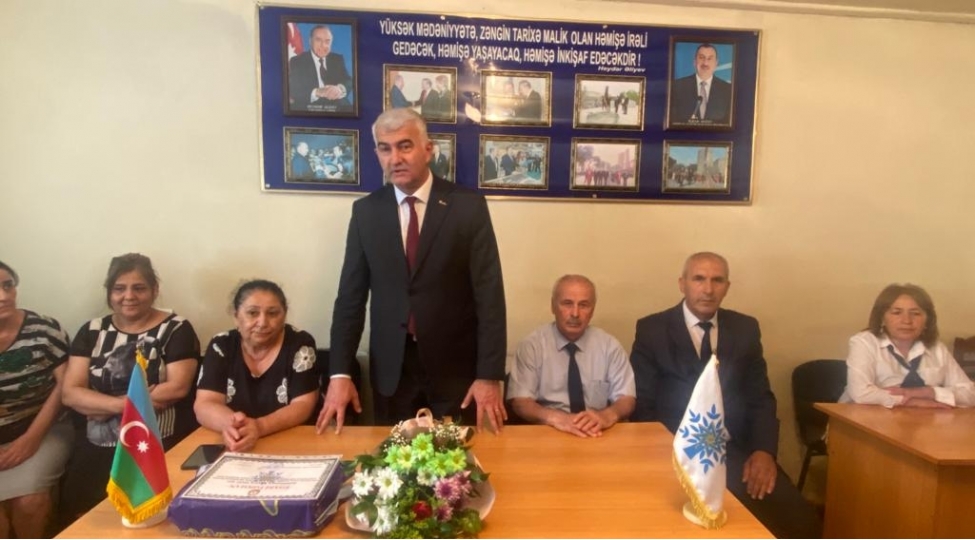 qazaxda-partiya-veteraninin-yubileyi-qeyd-edildi-foto