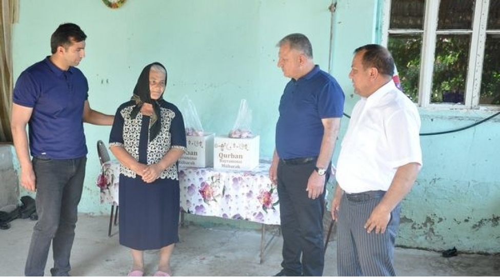 agdamda-shehid-aileleri-ziyaret-edilib
