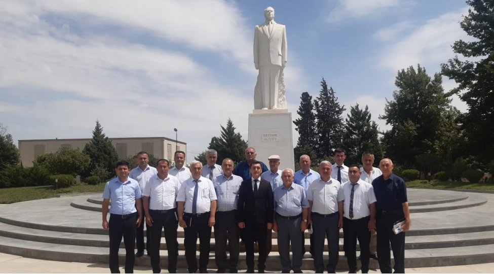 yap-bilesuvar-rayon-teshkilati-metbuat-numayendeleri-ile-gorush-kechirib