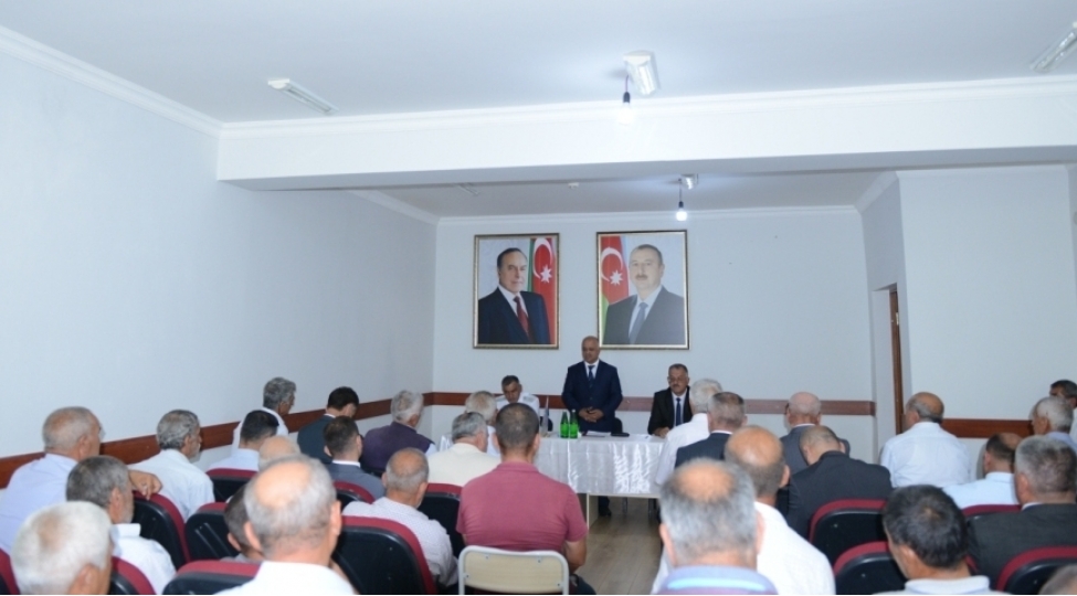celil-baxshiyev-molalan-ve-sors-kendlerinin-sakinleri-ile-seyyar-gorush-kechirilib