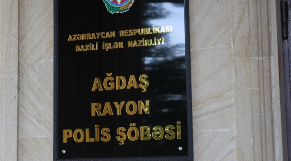 narkotiki-bankalara-yigaraq-zirzemide-saxlayan-shexs-saxlanilib