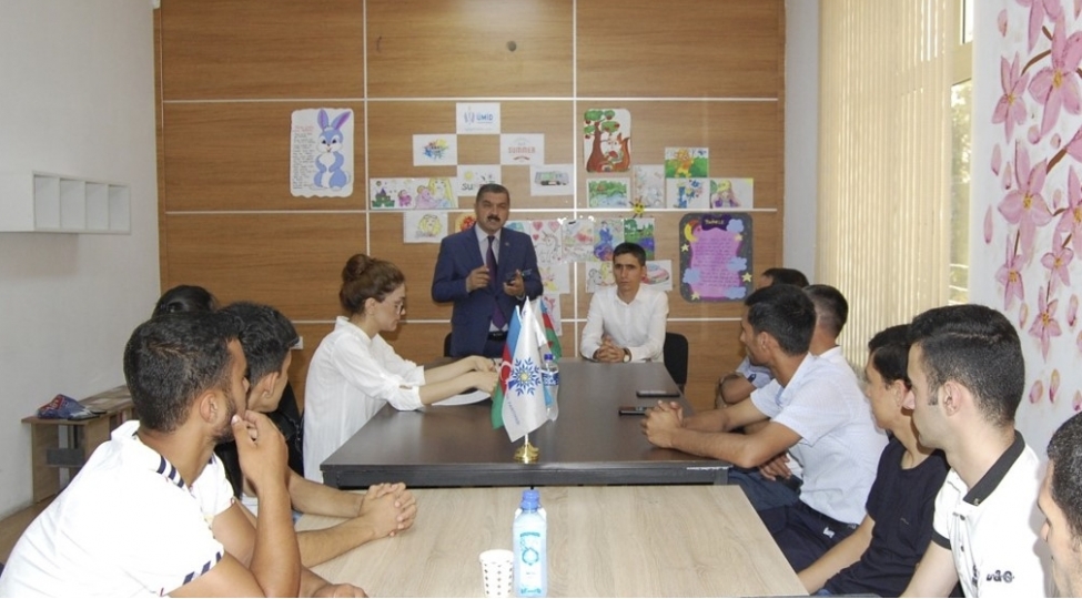 dil-her-bir-milletin-varligini-mueyyenleshdiren-amildiradli-tedbir-kechirilib-foto