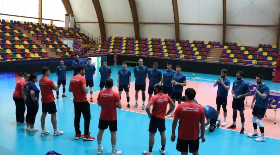 avro-2023-bu-gun-kishi-voleybolchularimiz-danimarka-yigmasi-ile-mubarize-aparacaqlar
