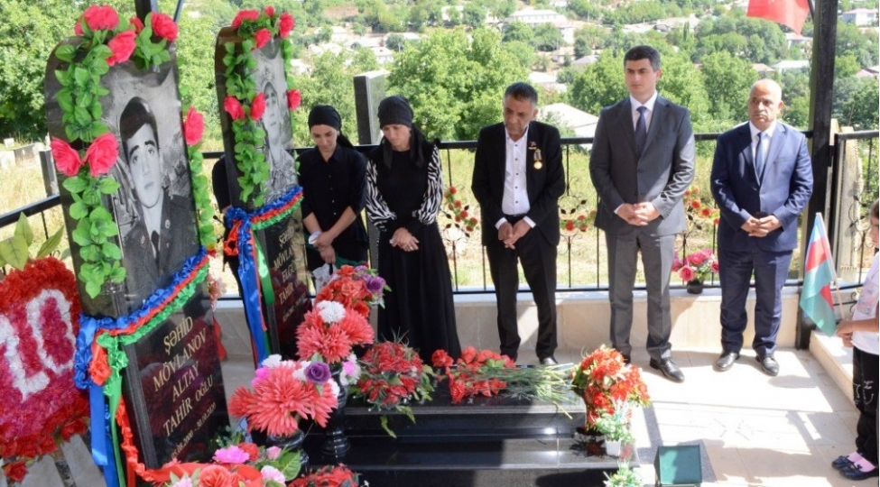 lerikde-veten-muharibesi-shehidinin-xatiresi-yad-edilib-foto